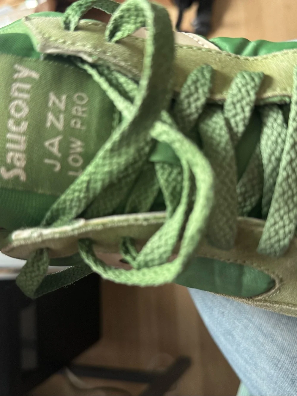 Retro Green Saucony Jazz Low-pro sneakers - men’s 8/ euro 41